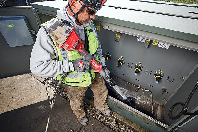 Innovative Leistung und vielseitige Anwendungen: Die neue M18™ HYDROPASS™ Akku-Stabwasserpumpe von MILWAUKEE®