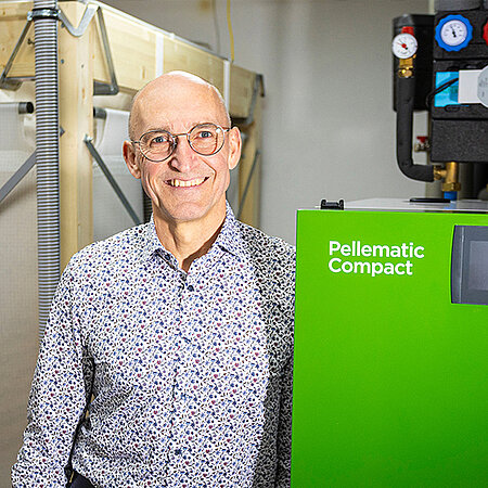 ÖkoFEN: Maximale Unabhängigkeit dank Hybridheizung aus Luft-Wasser-Wärmepumpe und Pelletkessel