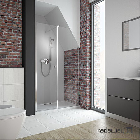 RADAWAY: Herausforderung angenommen - Badezimmer mit Dachschrägen