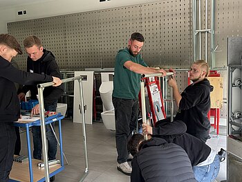 Der praxisnahe Charakter der Workshops fördert das technische Verständnis. Bildquelle: TECE SE