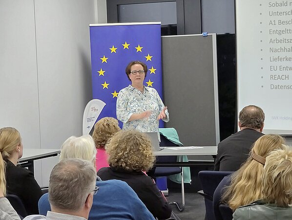 Europa-Union zu Gast bei DOYMA
