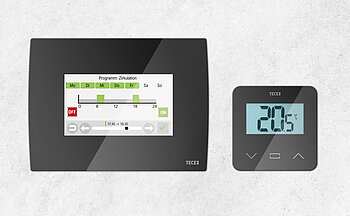 In dem Modul 3, der Zentraleinheit, laufen alle Systemelemente und Anlagen zusammen. Die Zentraleinheit wird wahlweise auf einer Unterputzdose montiert oder mit einem Tischaufsteller per USB-Ladekabel versorgt.