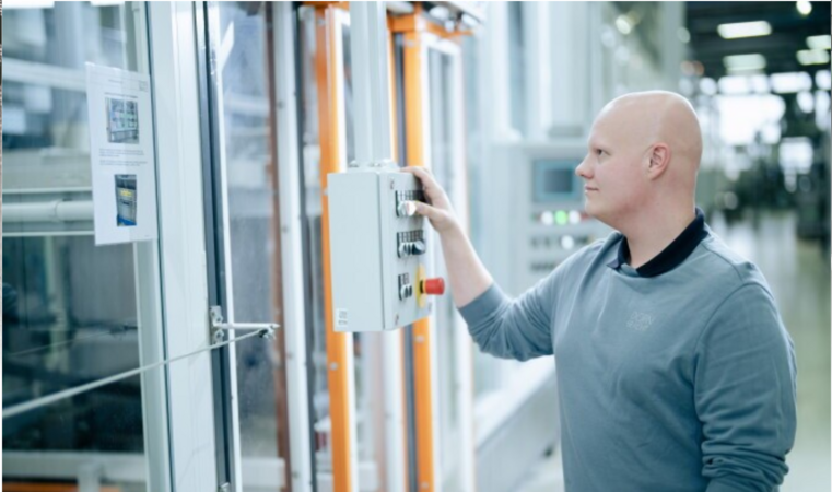Dornbracht sucht Mechatroniker (m/w/d) Wartung & Instandhaltung