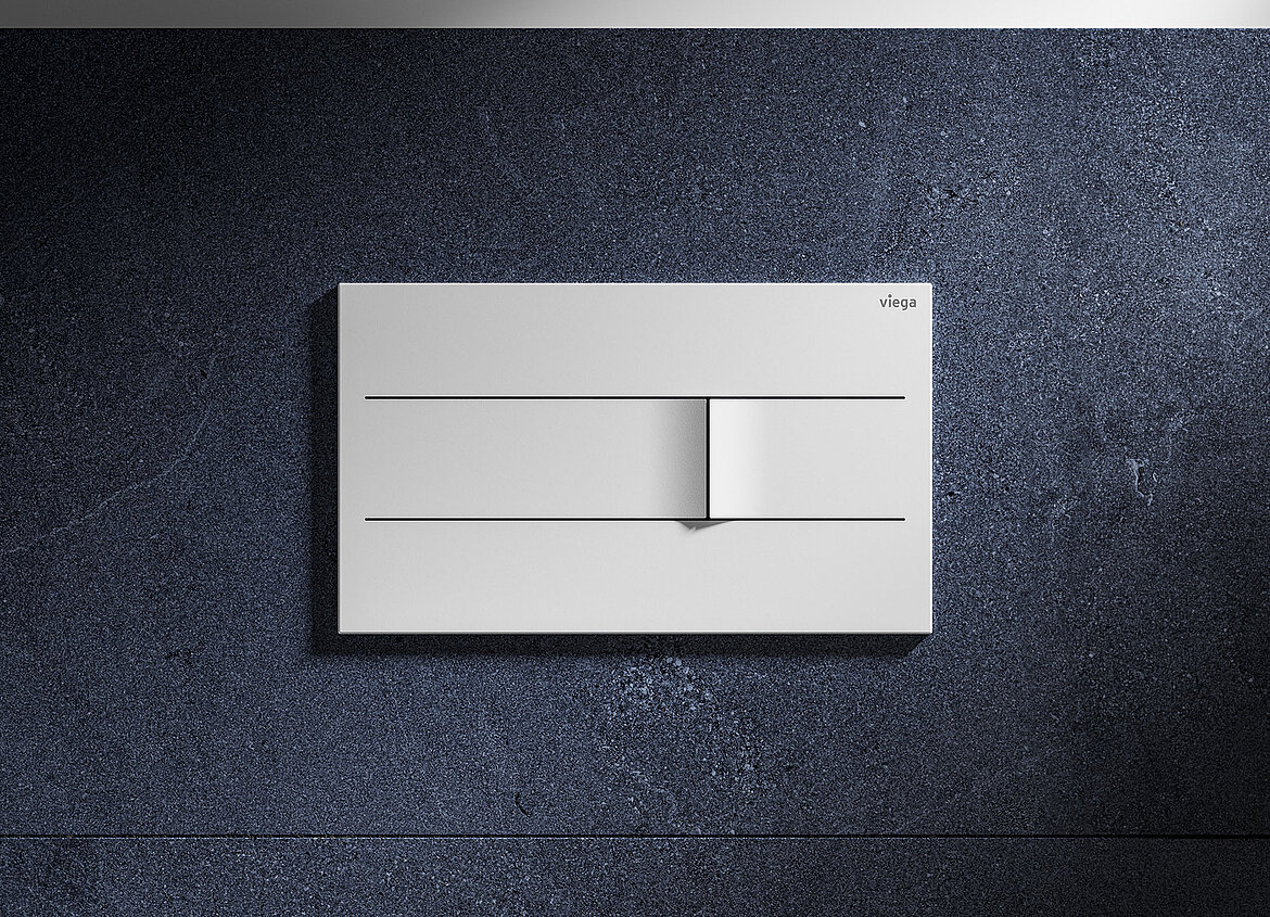 Die WC-Betätigungsplatte „Visign for More 201“ von Viega wird aus einem einzigen Stück Edelstahl gefertigt und kann mit einem LED-Einbaurahmen dezent beleuchtet sowie fliesenbündig eingebaut werden. Sie überzeugt durch ihr einzigartiges Design, ihre leichte Bedienung und ist jetzt auch in der eleganten Farbvariante Mattweiß erhältlich. (Foto: Viega)