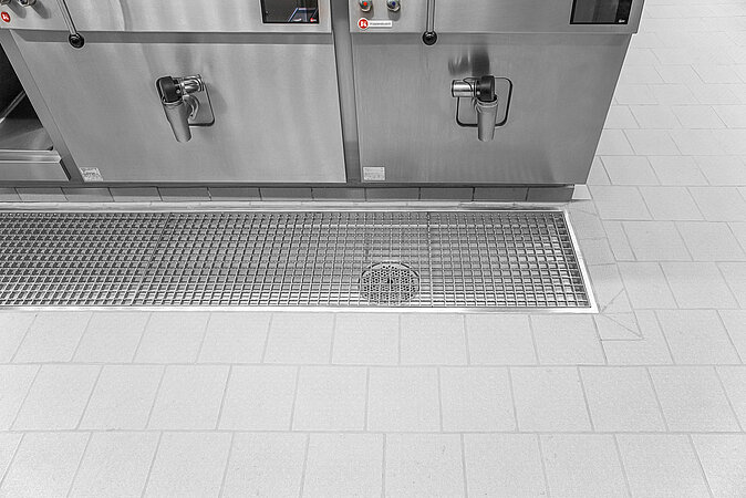 ACO Haustechnik: Entwässerungsrinnen im Objektbau - Planungstechnische Herausforderungen und Lösungen 