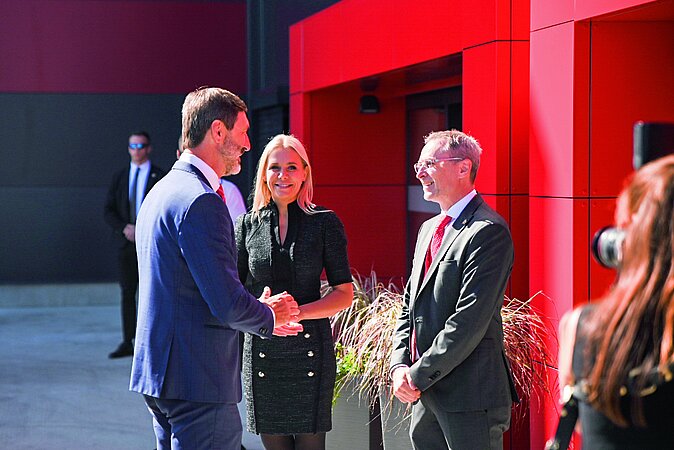 Hoval eröffnet hochmoderne ePlant in Istebne