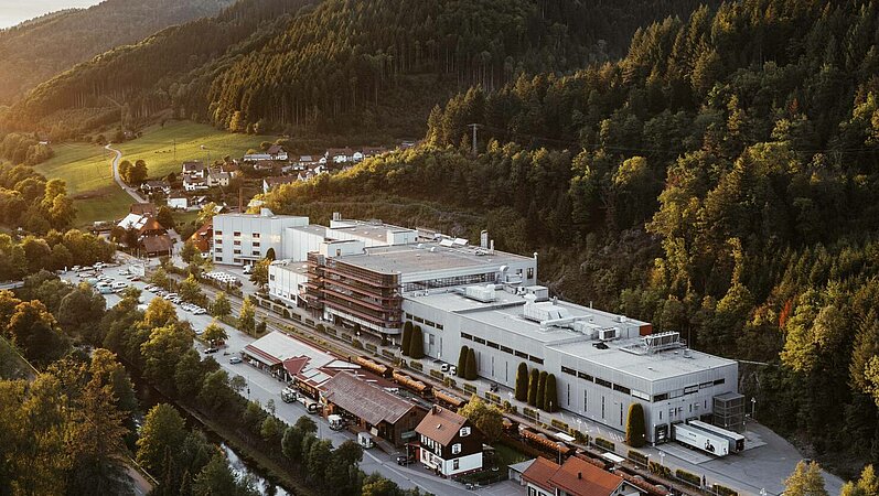 Hansgrohe Group eröffnet modernisierten Produktionsstandort in Schiltach