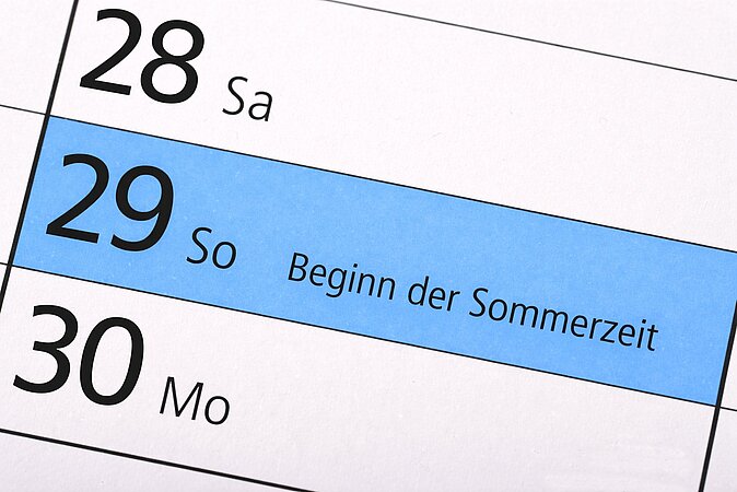 Sommerzeit beginnt: Auch die Zeitschaltuhr der Heizung prüfen