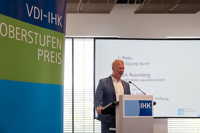 VDI-IHK-Oberstufenpreis bei aquatherm verliehen
