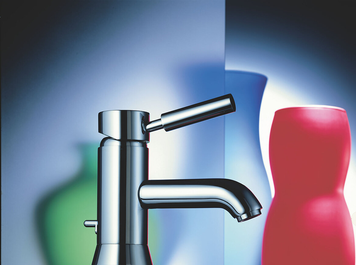 Meta ist längst zum Inbegriff minimalistischer Modernität geworden. Hier zu sehen: Meta Pur, gelauncht im Jahr 1995.  Produktdesign der Armaturen: Sieger Design Copyright: Dornbracht